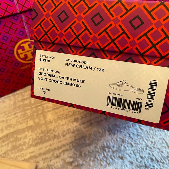 Tory Burch Georgia Croc-Embossed Loafer Mule - Picture 8 of 8